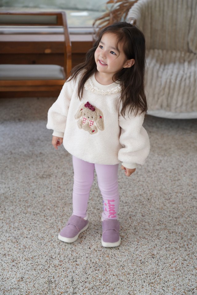 몽글래빗뽀글티