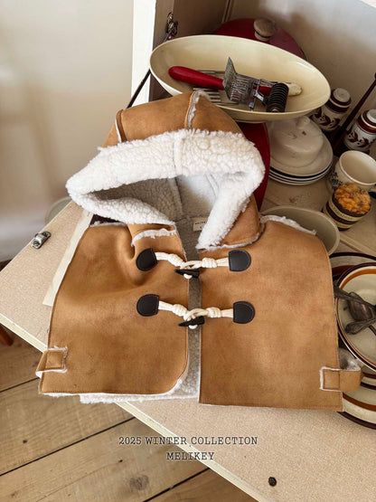 무스탕후드케이프