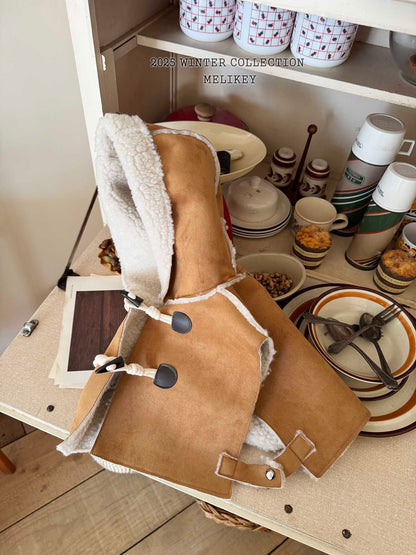 무스탕후드케이프