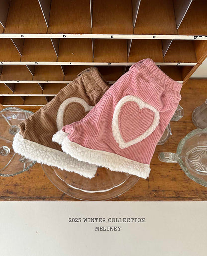 어그하트반바지