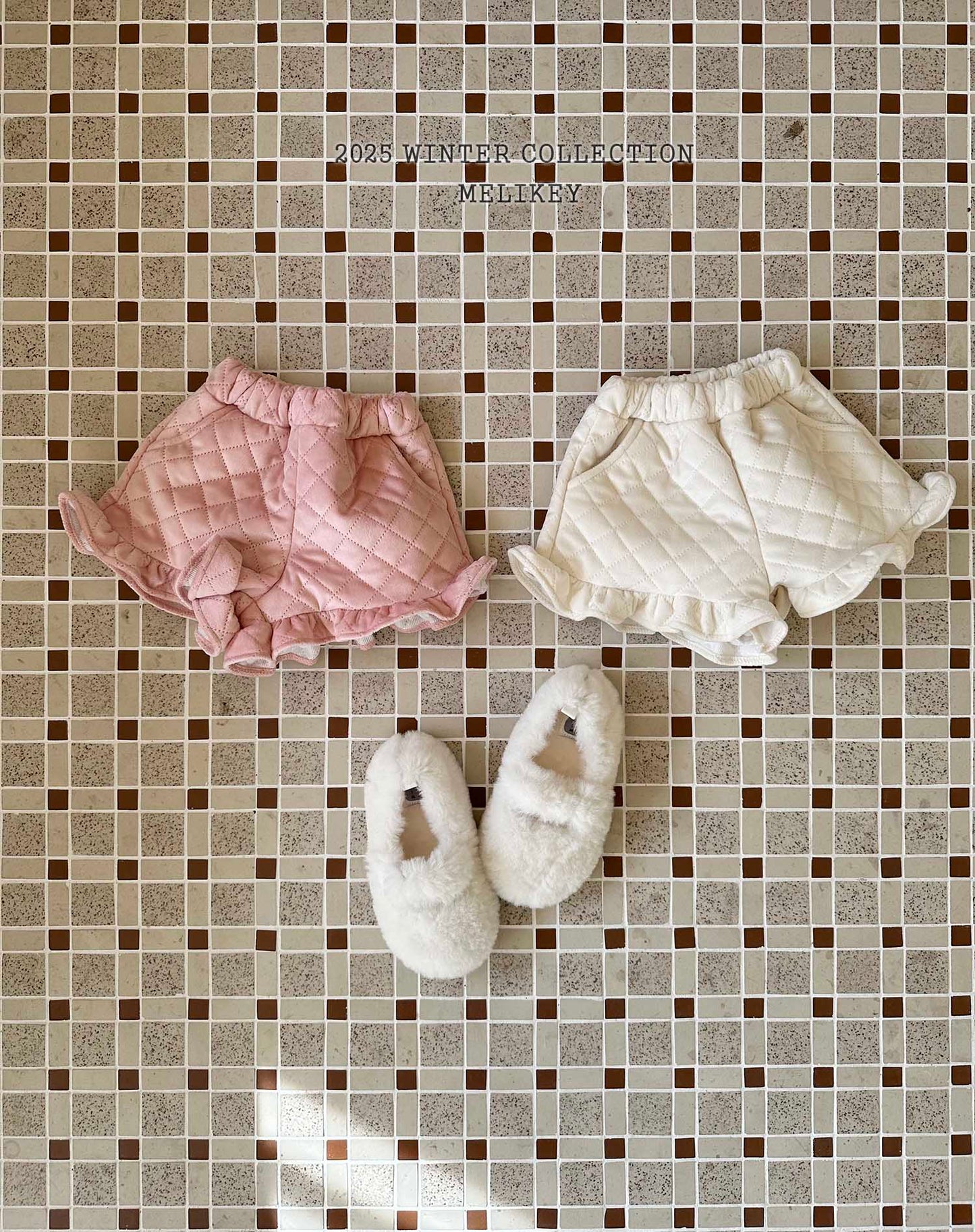 퀄팅프릴반바지