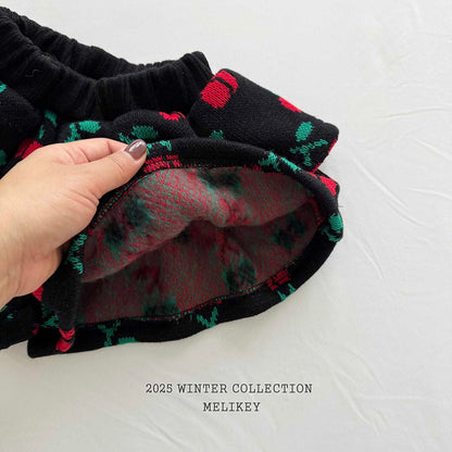 앵두프릴반바지