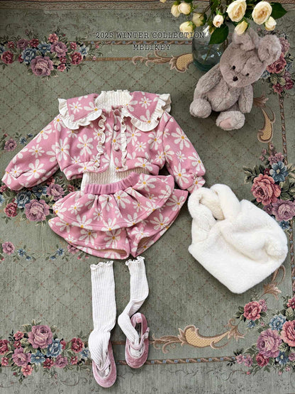 니트꽃프릴반바지