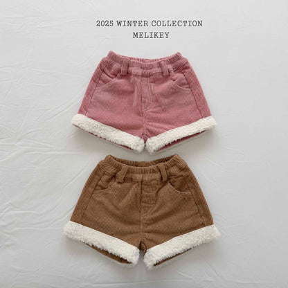 어그하트반바지