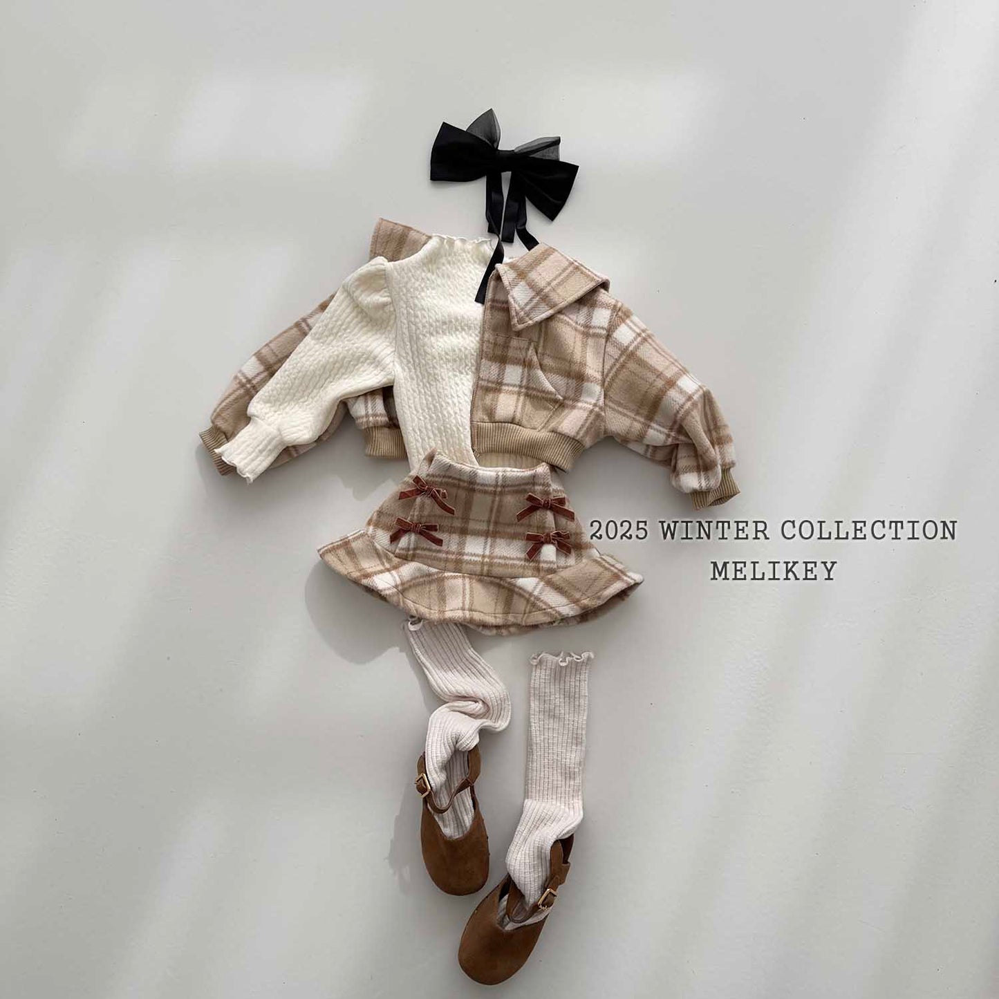 울체크세라집업