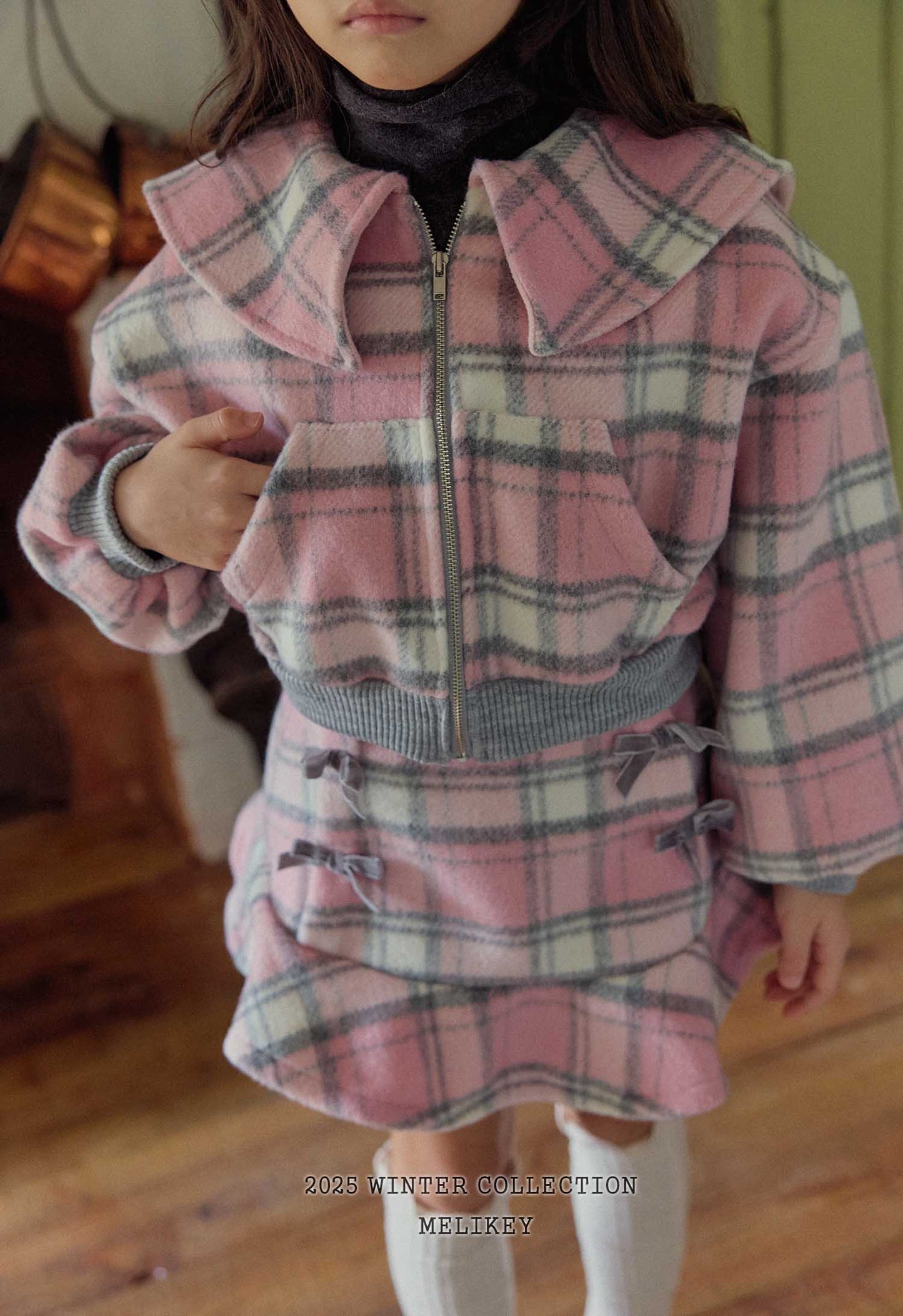 울체크세라집업