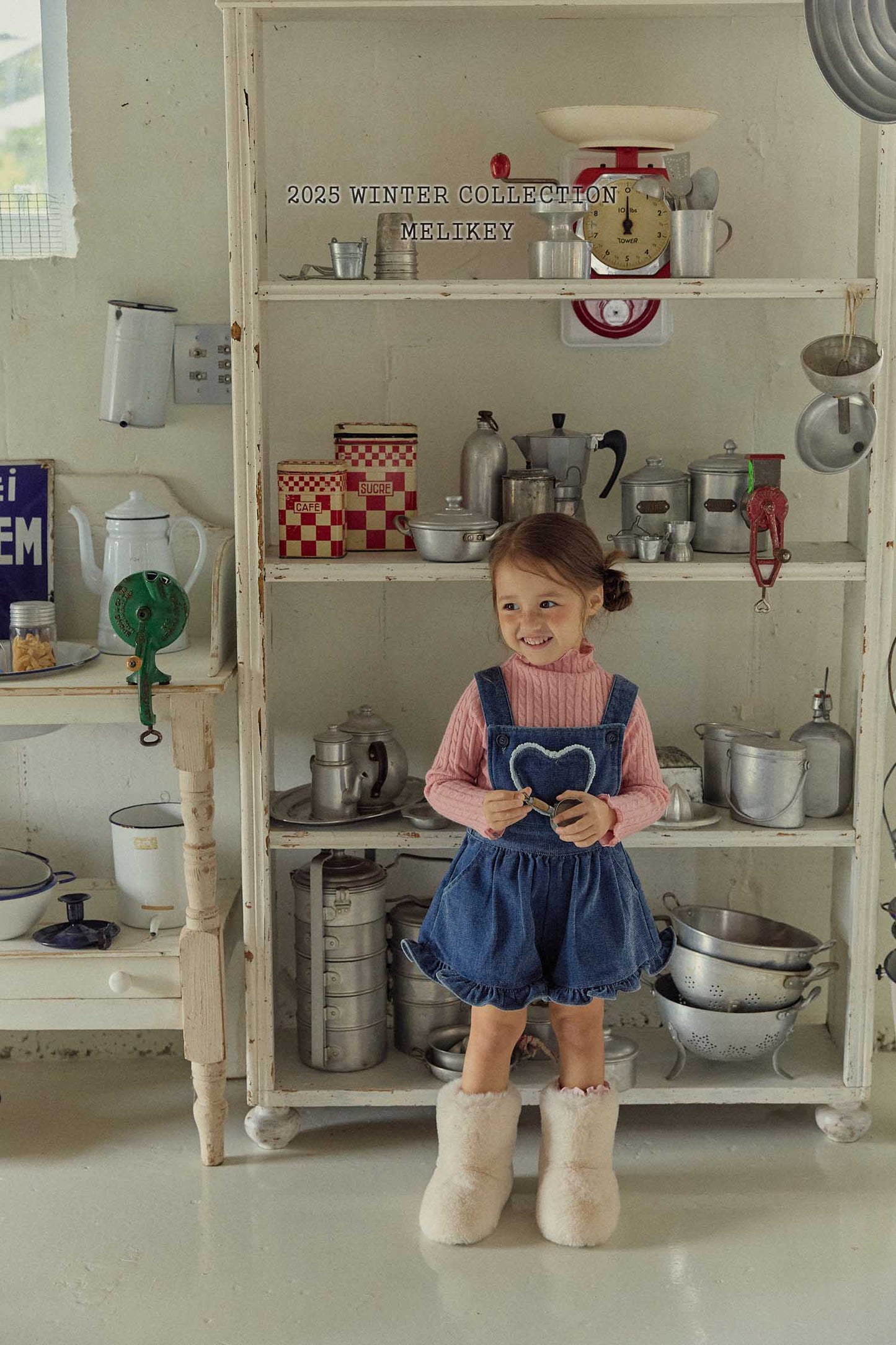 벨벳데님프릴멜빵