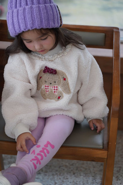 몽글래빗뽀글티