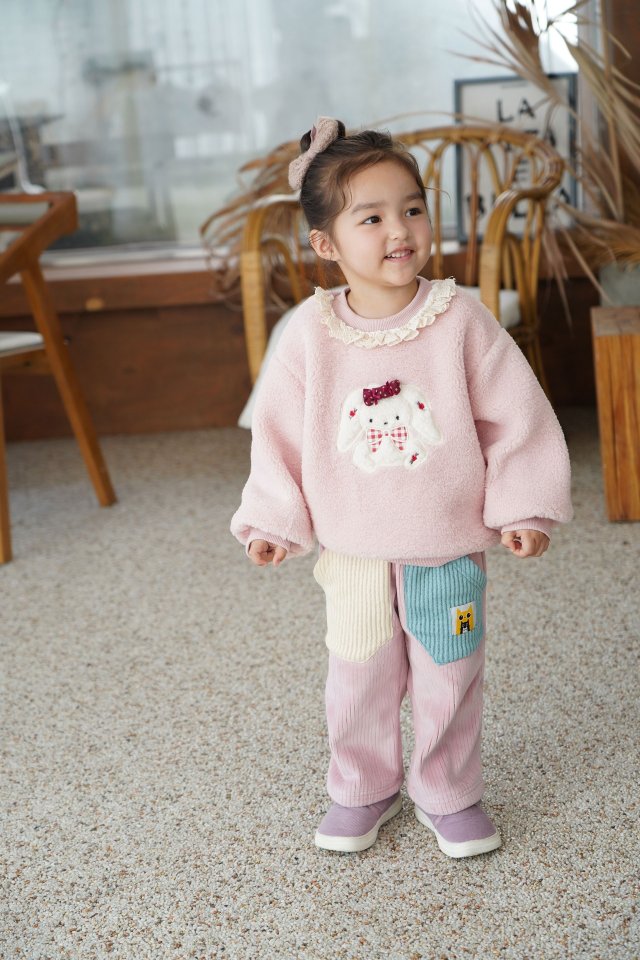 몽글래빗뽀글티