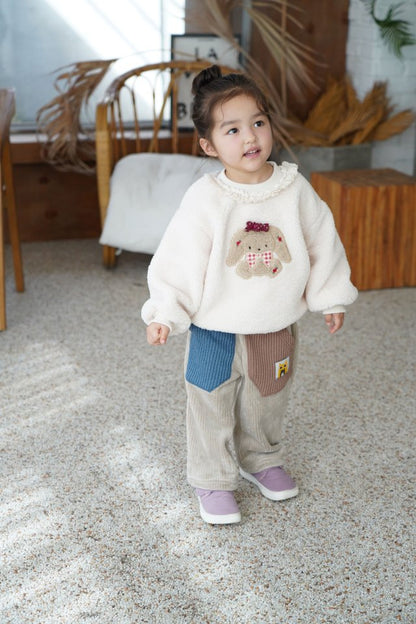 몽글래빗뽀글티