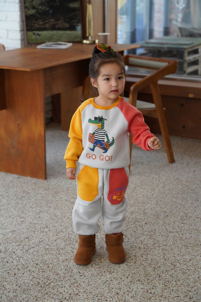 볼빨간조거팬츠