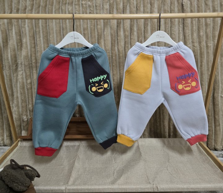 볼빨간조거팬츠