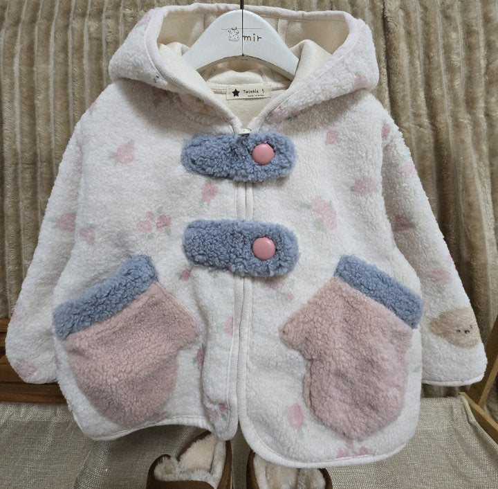 솜사탕뽀글자켓