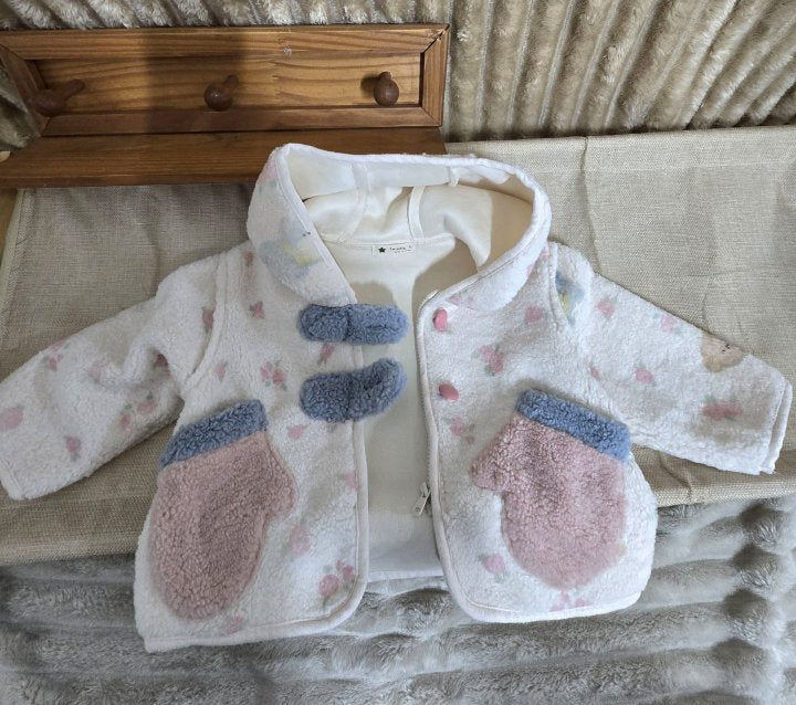 솜사탕뽀글자켓